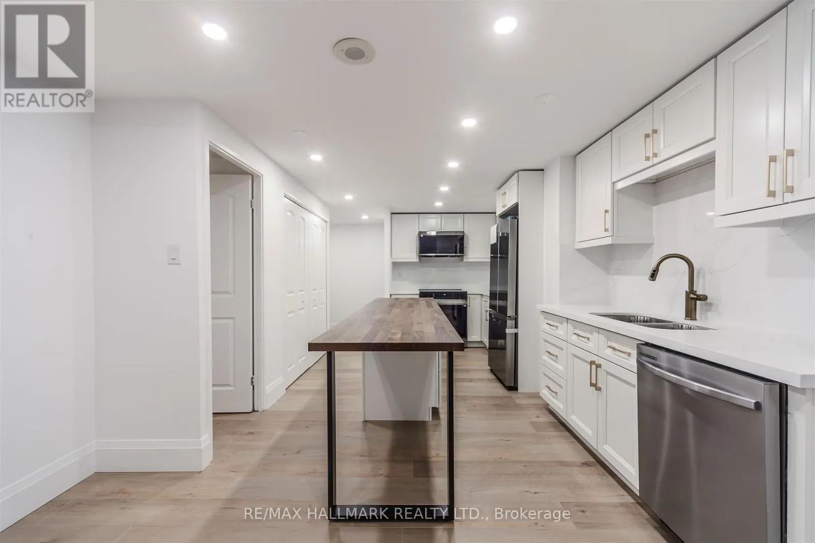 406 - 299 MILL ROAD