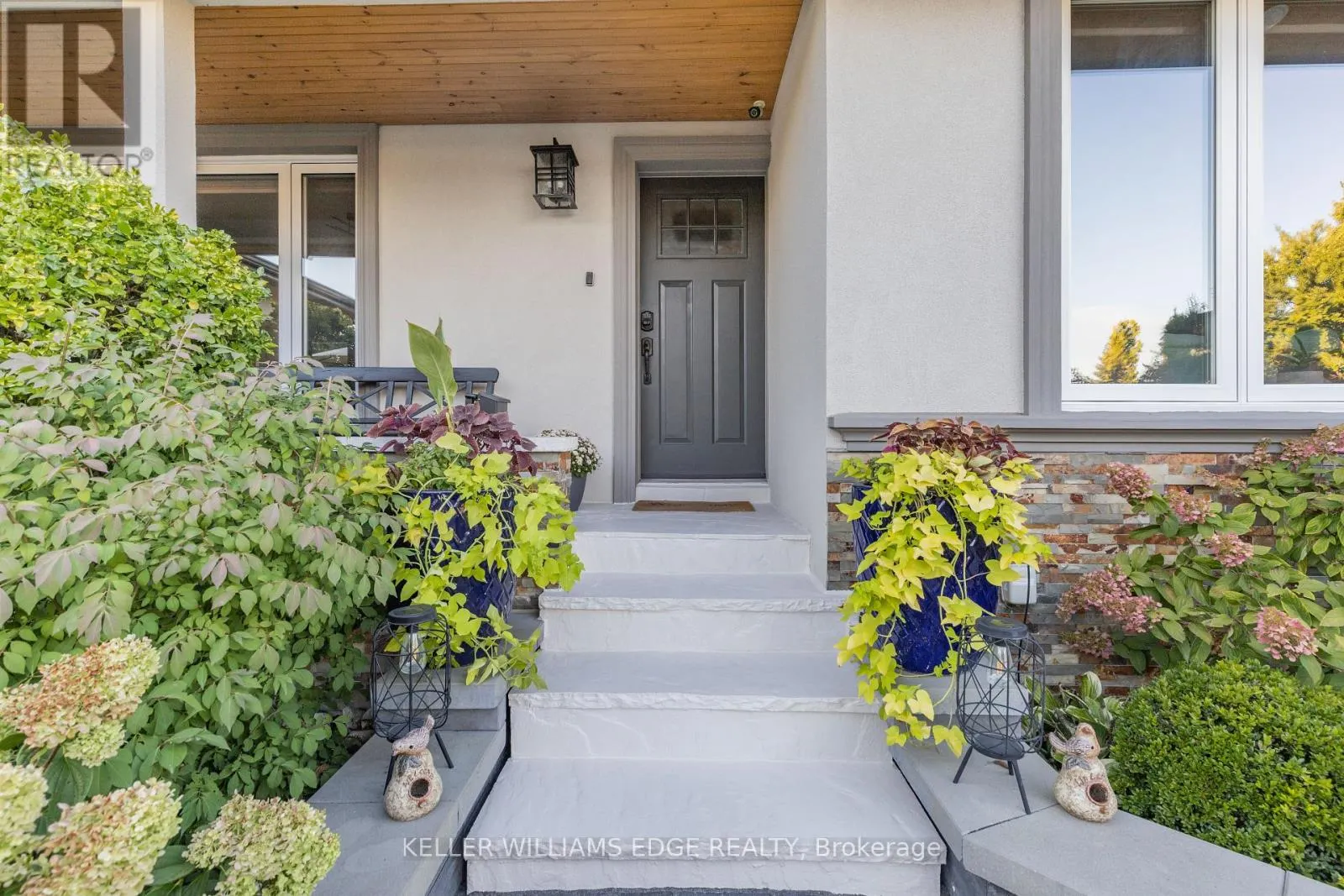 2517 CONSTABLE ROAD