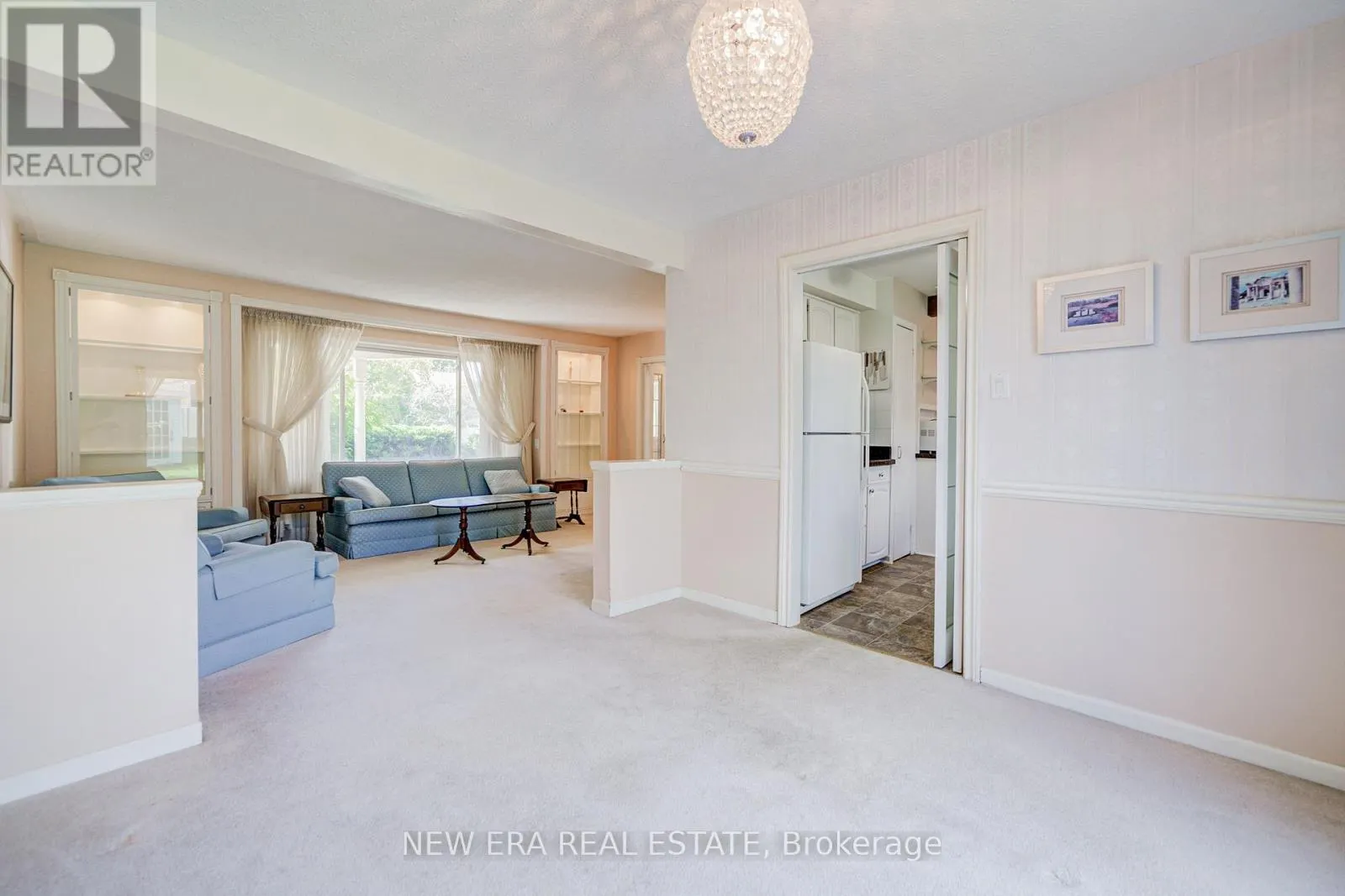 5 BURNHAMILL PLACE