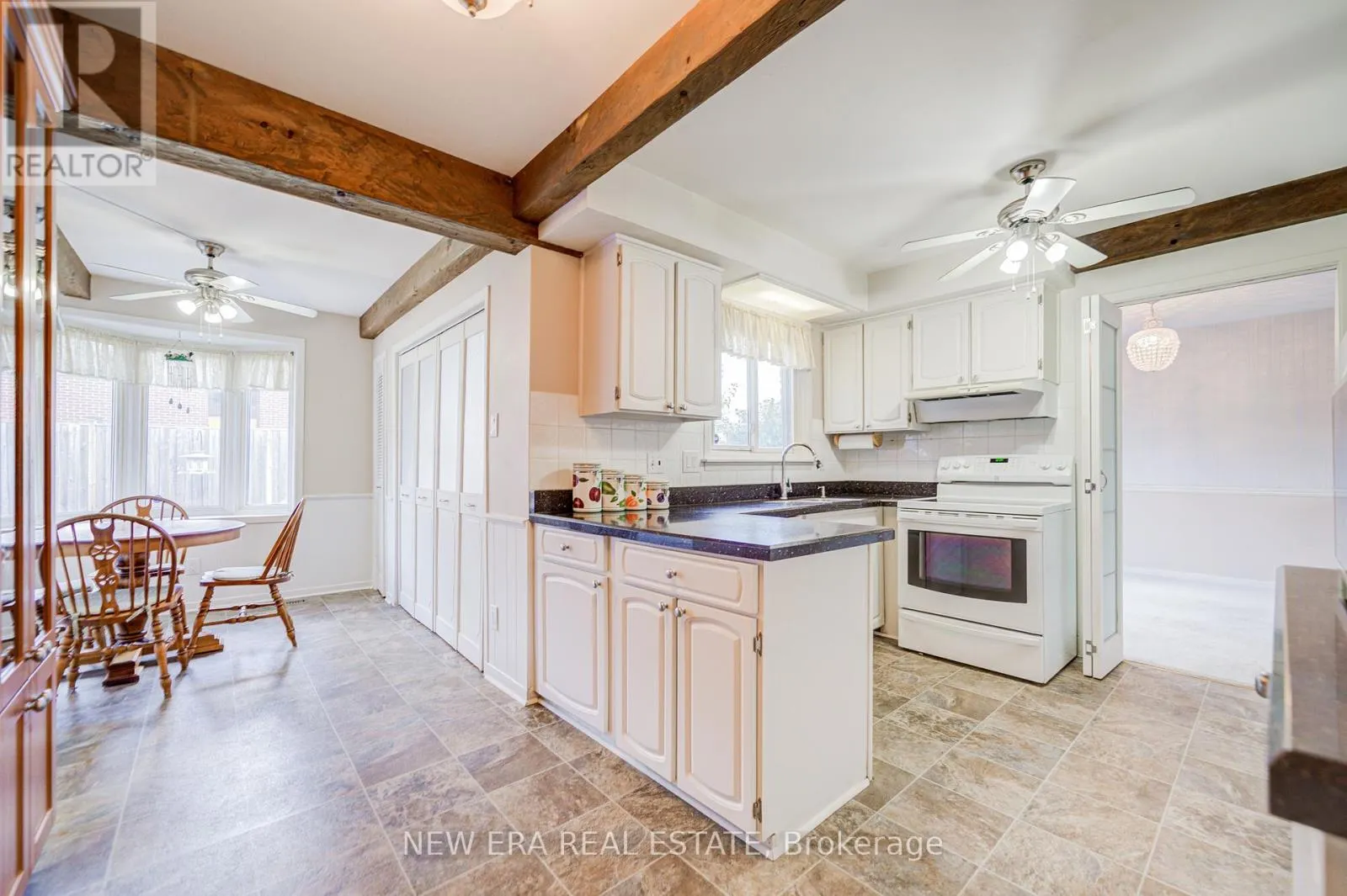 5 BURNHAMILL PLACE