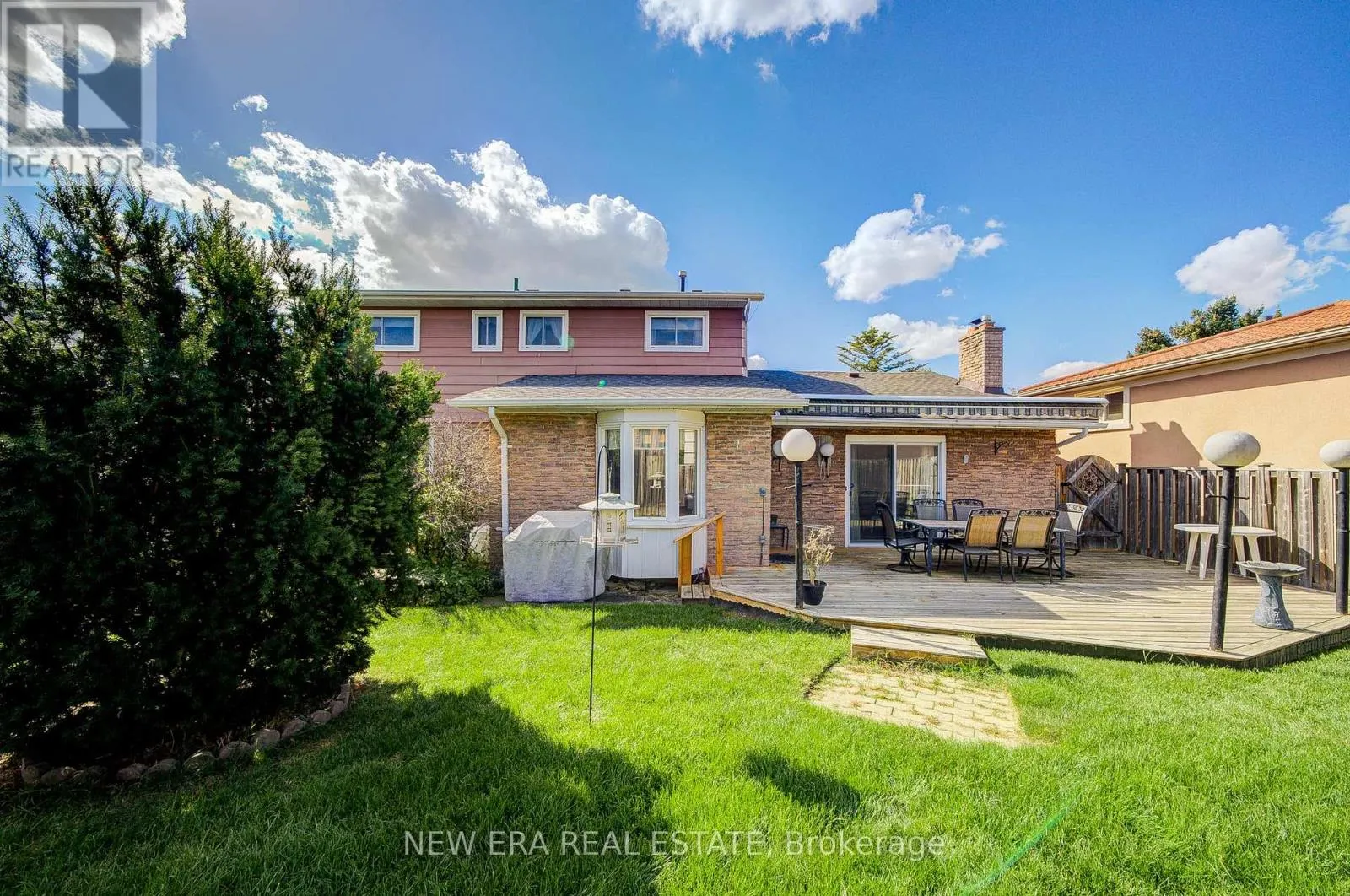 5 BURNHAMILL PLACE