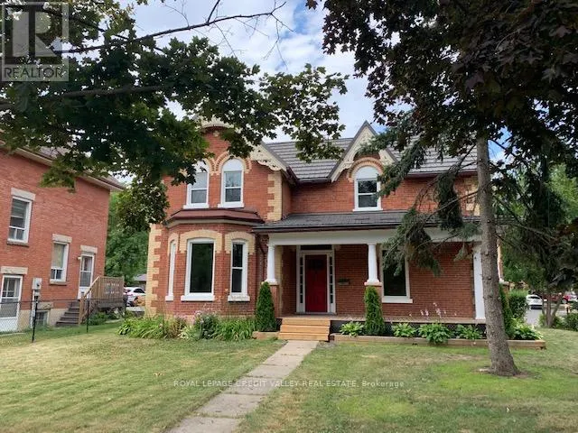 2 - 266 MAIN STREET N