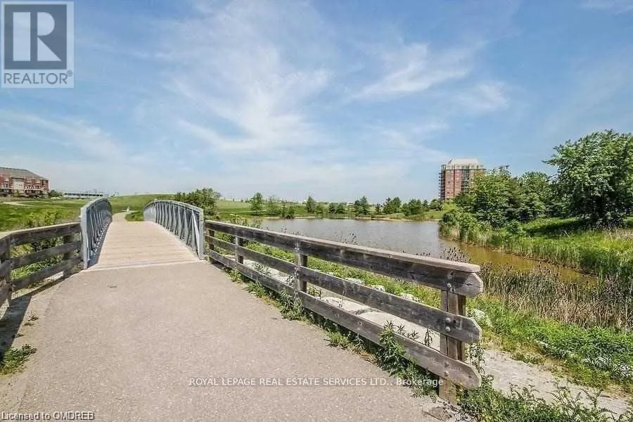 1204 - 2391 CENTRAL PARK DRIVE