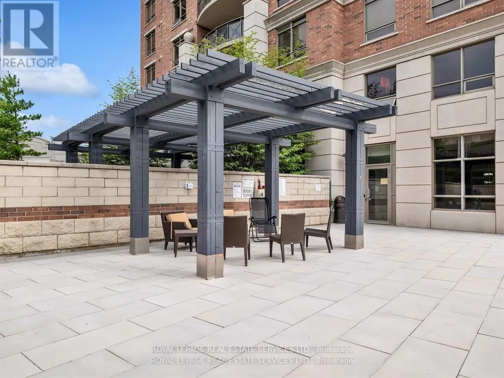 1204 - 2391 CENTRAL PARK DRIVE