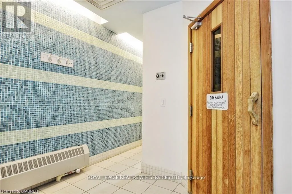 1204 - 2391 CENTRAL PARK DRIVE
