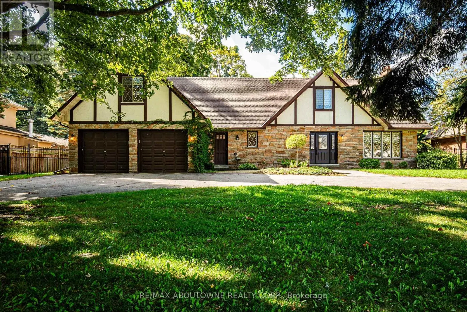 30 BIRKBANK DRIVE
