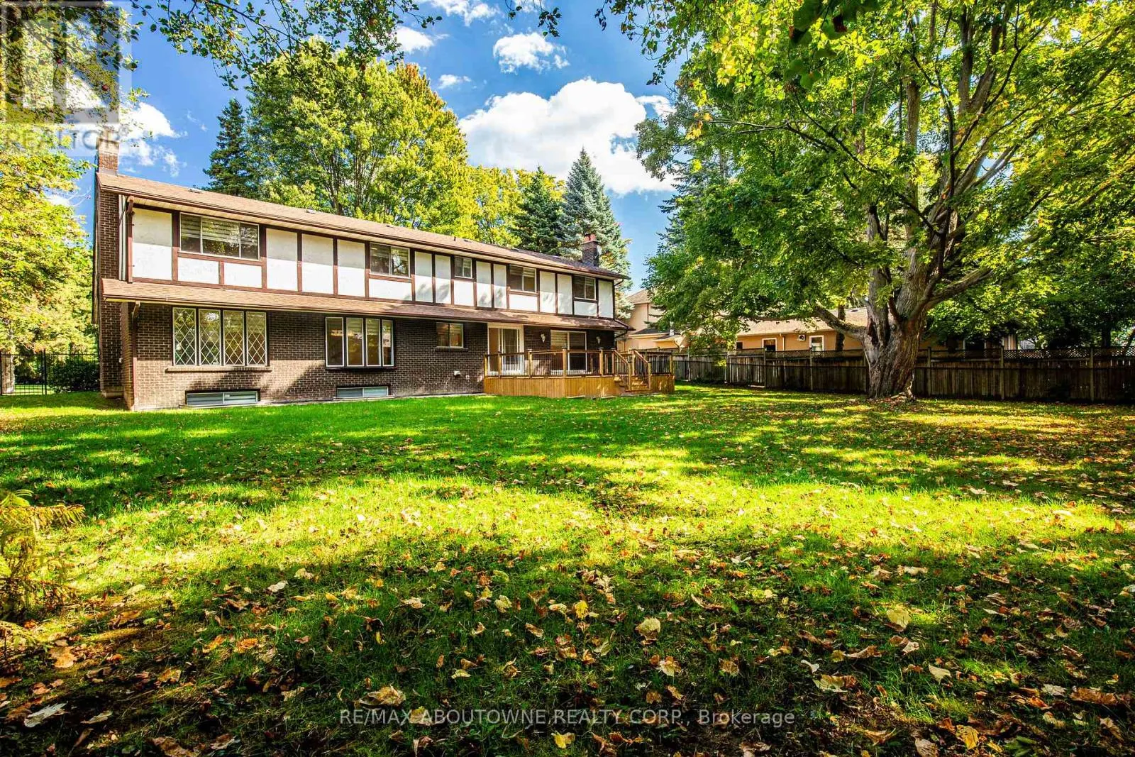30 BIRKBANK DRIVE