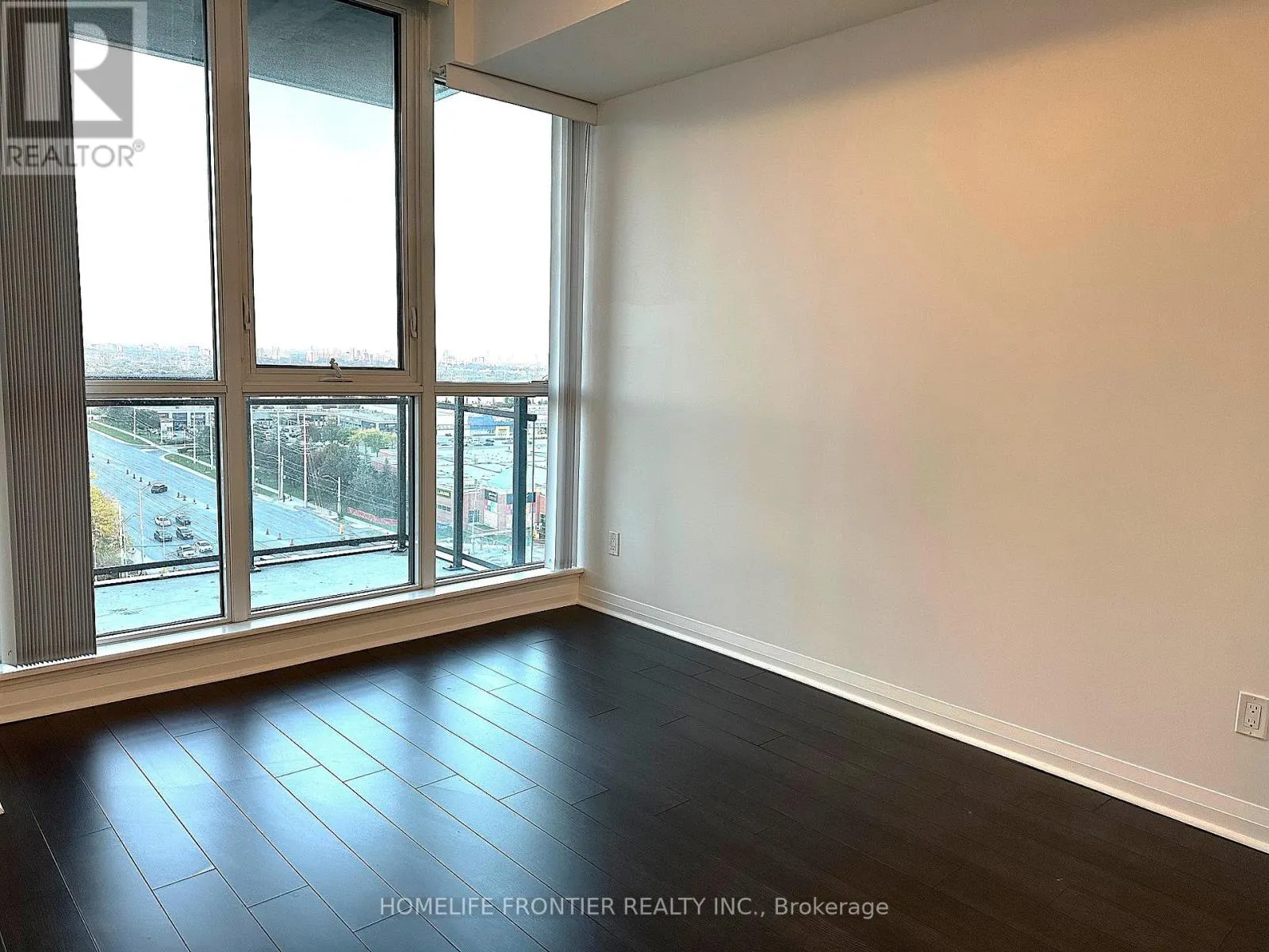 1106 - 55 EGLINTON AVENUE W
