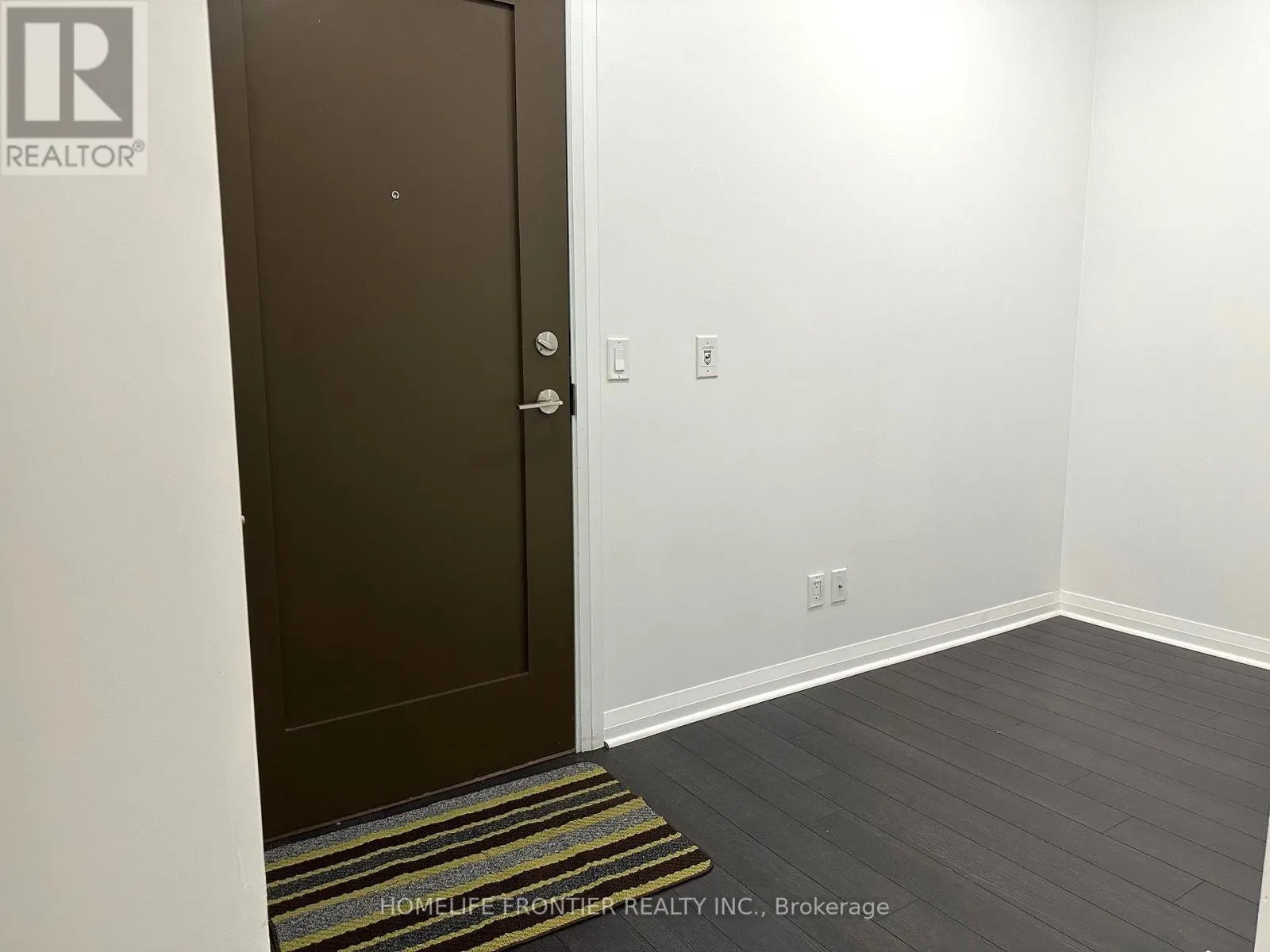 1106 - 55 EGLINTON AVENUE W