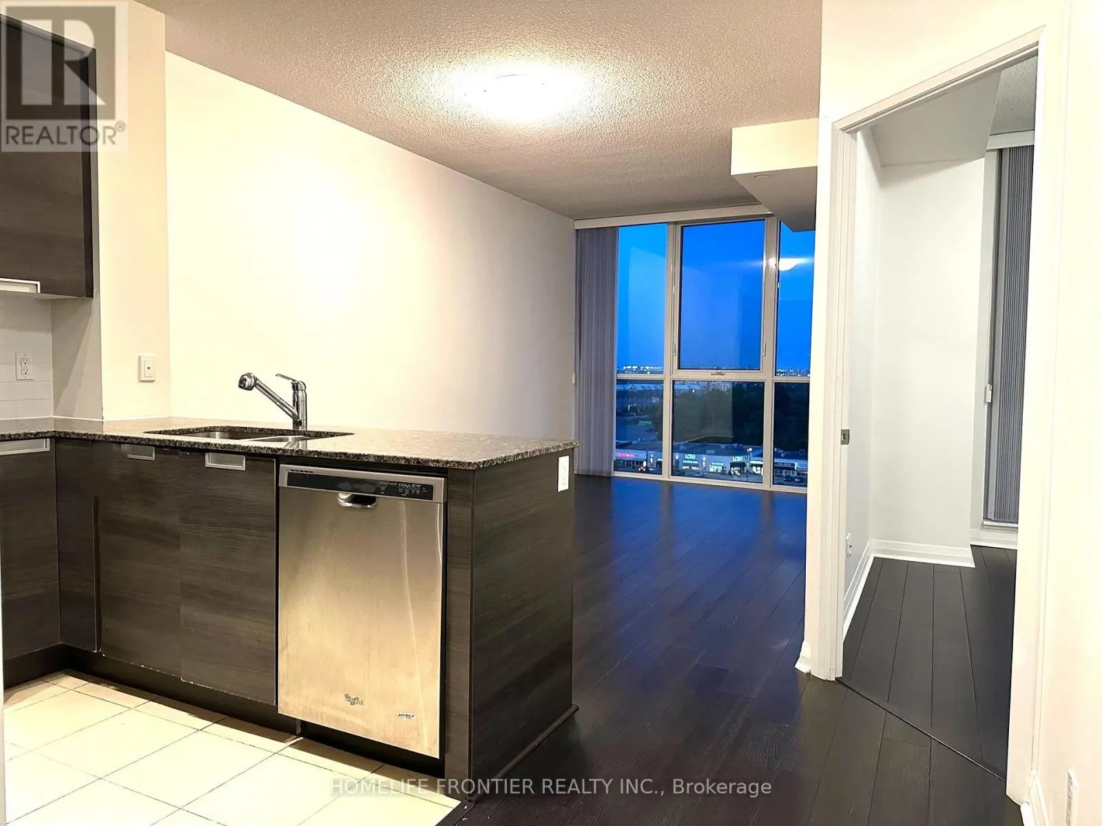 1106 - 55 EGLINTON AVENUE W