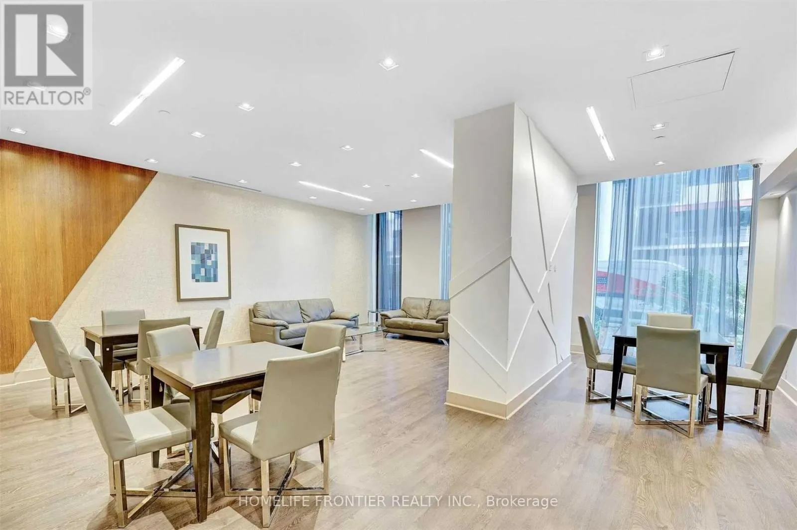 1106 - 55 EGLINTON AVENUE W