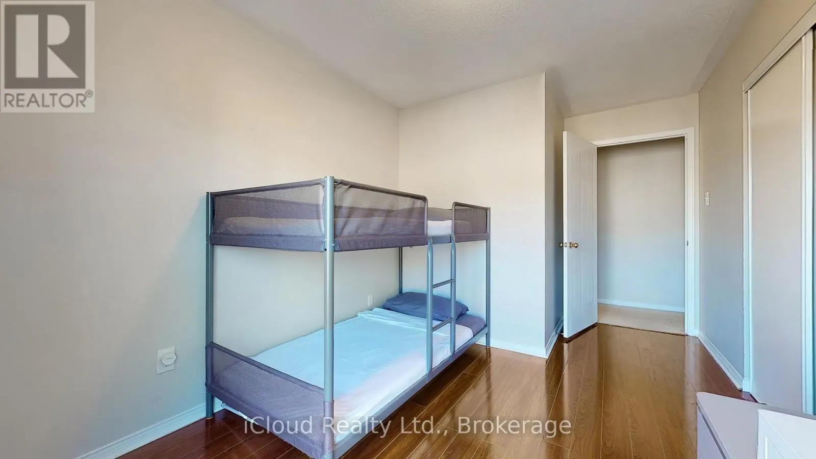 148 - 4975 SOUTHAMPTON DRIVE