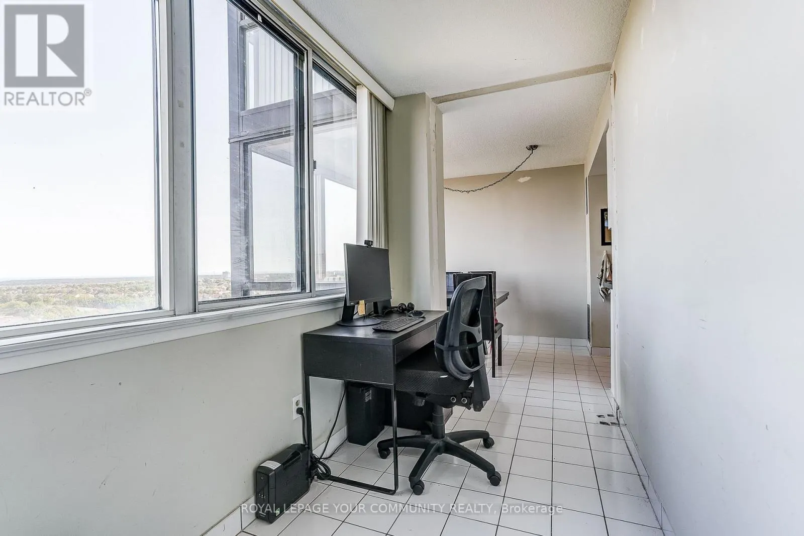 1208 - 350 WEBB DRIVE