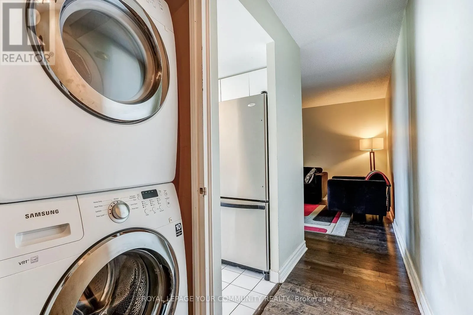 1208 - 350 WEBB DRIVE