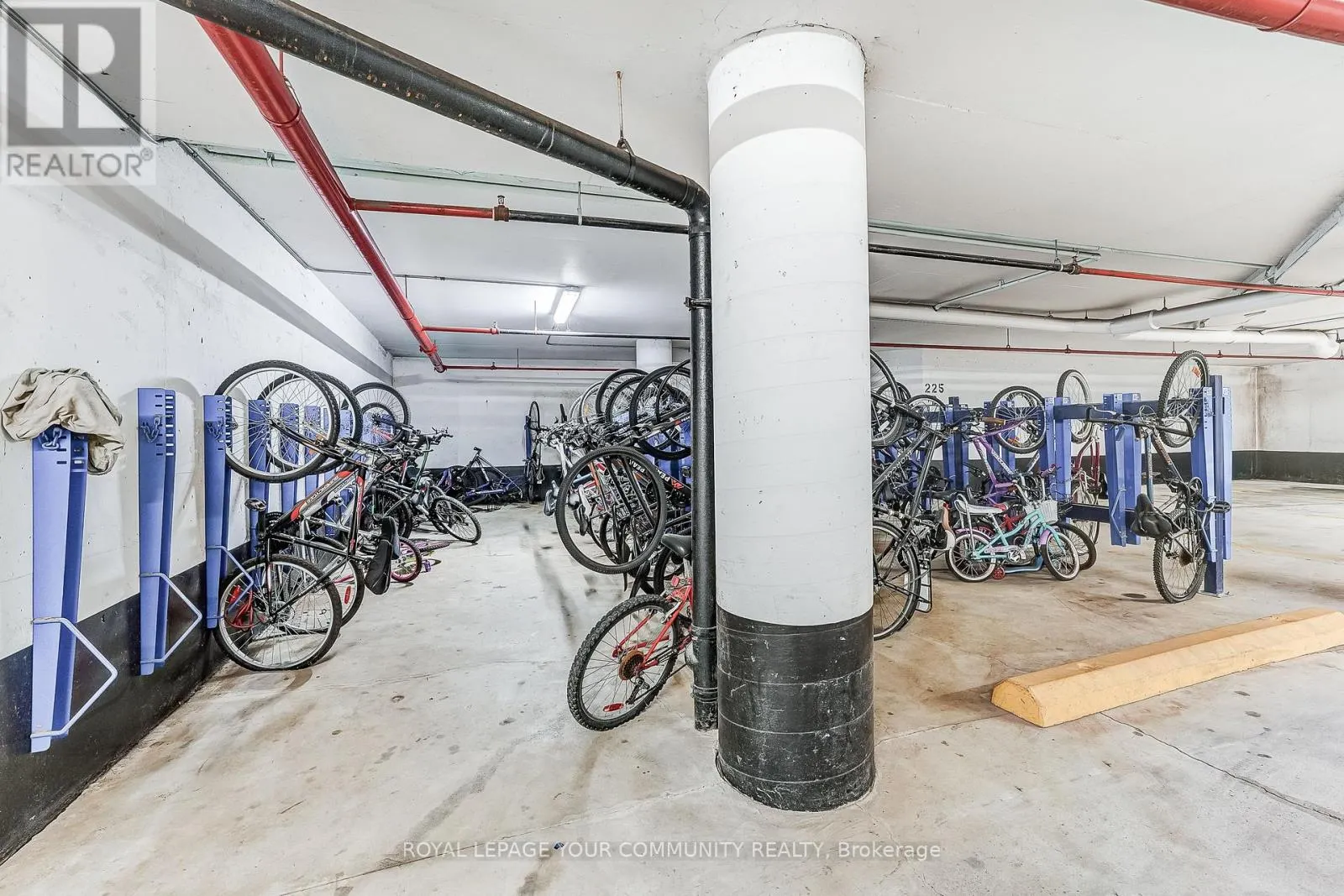 1208 - 350 WEBB DRIVE