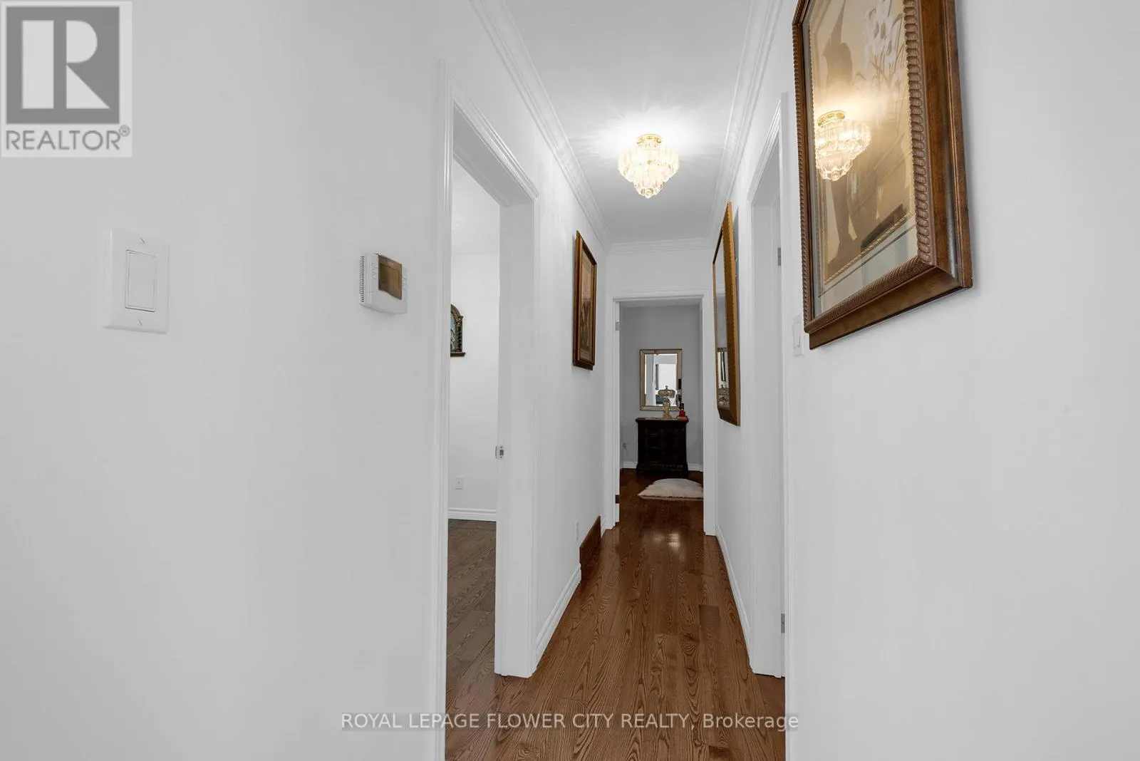 13 BAIRSTOW CRESCENT