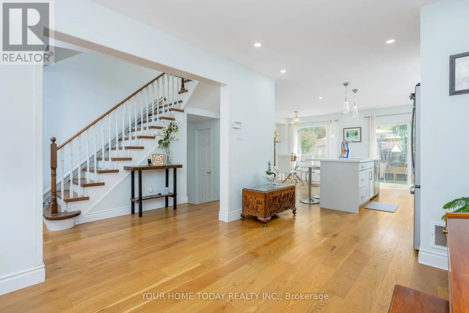 42 BONNETTE STREET