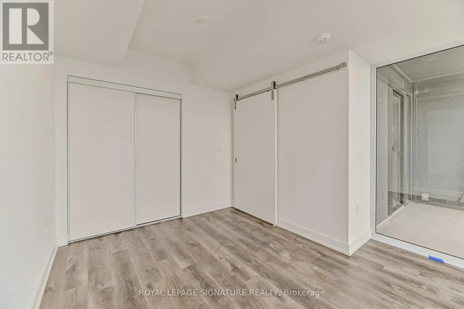 1606 - 370 MARTHA STREET