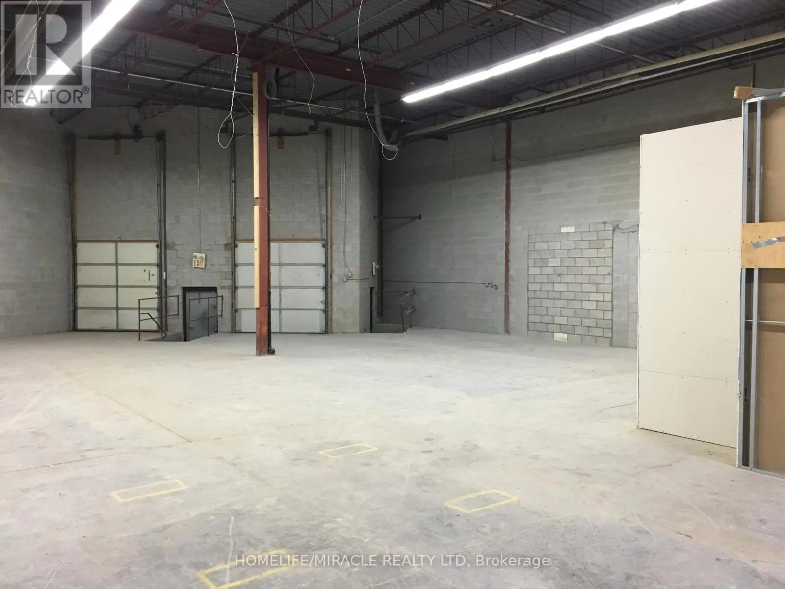 8 & 9 - 11 EDVAC DRIVE E