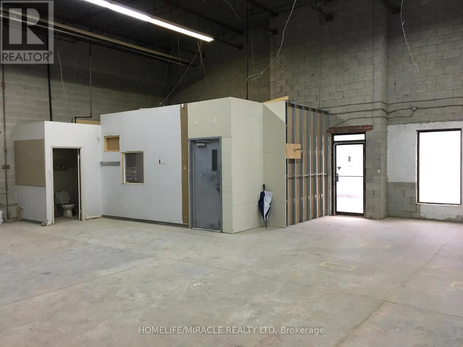 8 & 9 - 11 EDVAC DRIVE E