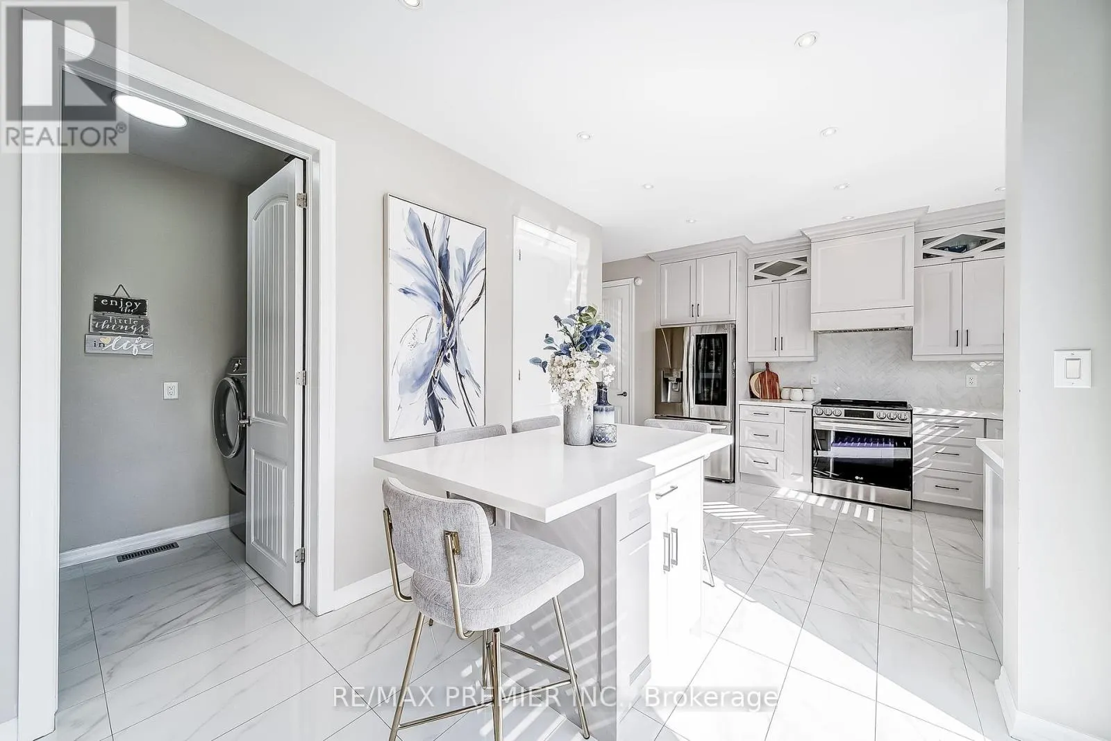 2195 KWINTER ROAD