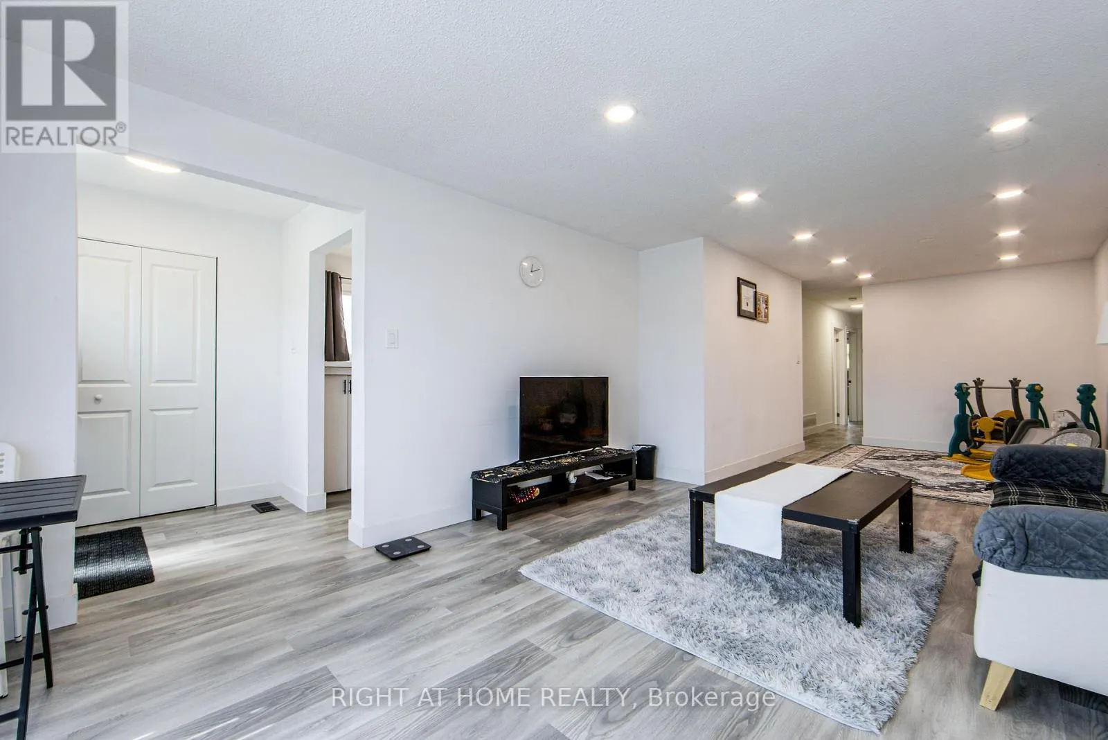 303 THRACE AVENUE