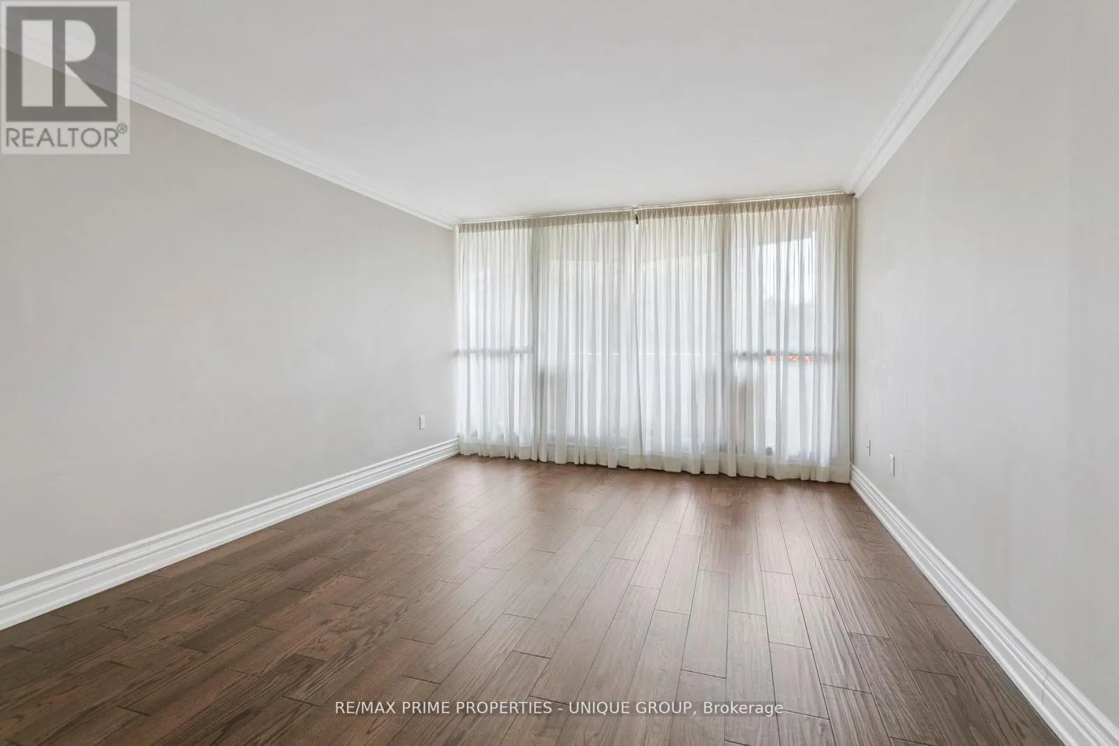 405 - 2010 ISLINGTON AVENUE