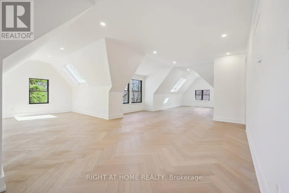 2187 LAKESHORE ROAD