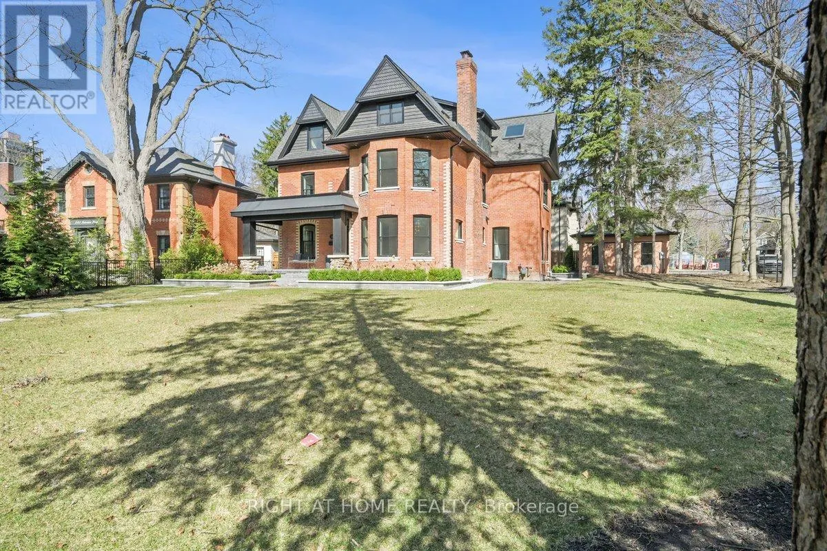 2187 LAKESHORE ROAD