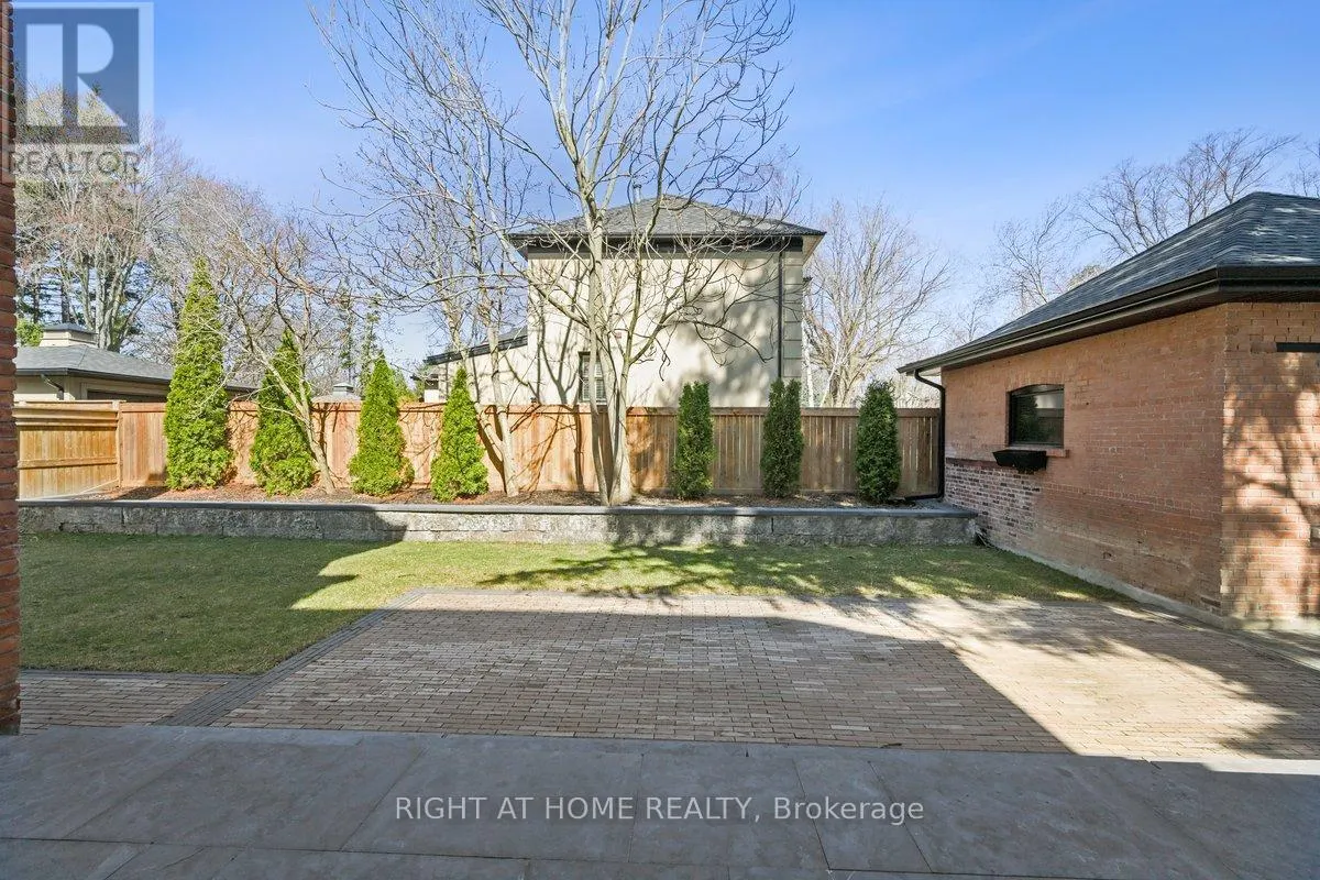 2187 LAKESHORE ROAD