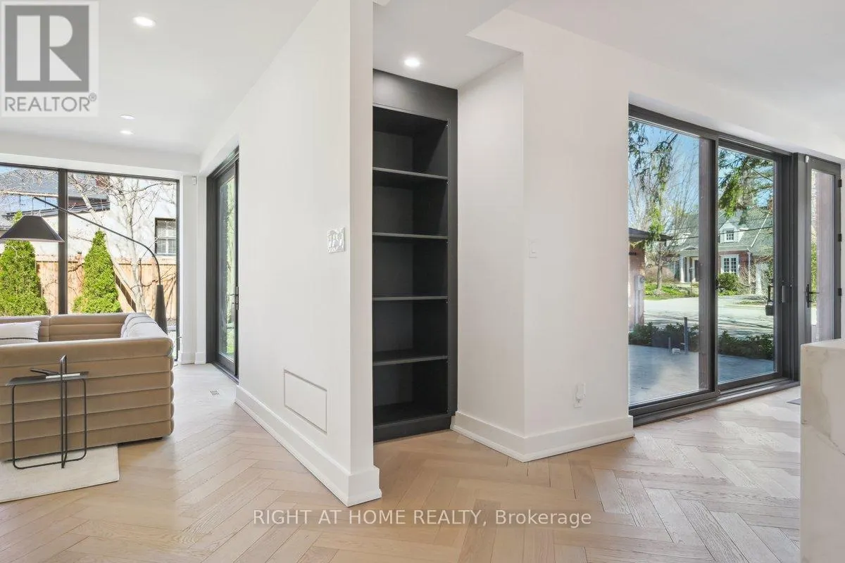 2187 LAKESHORE ROAD