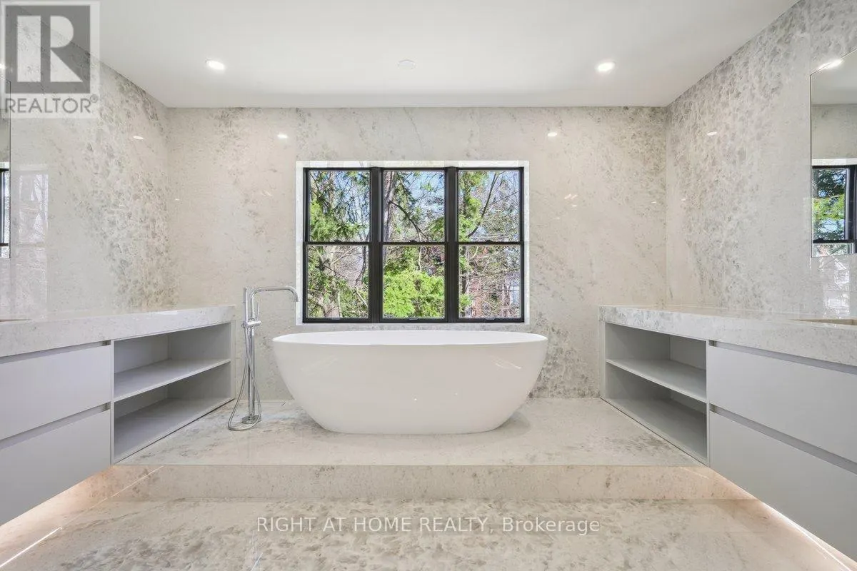 2187 LAKESHORE ROAD