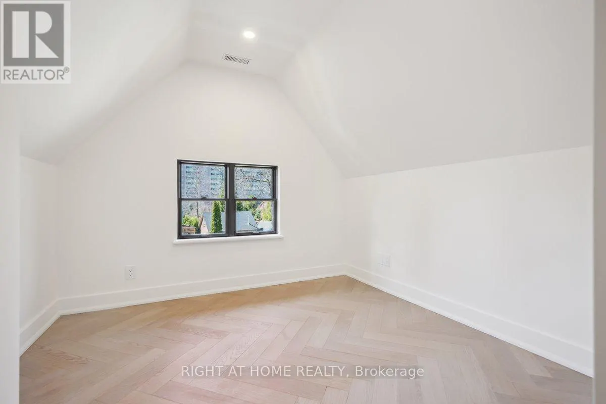 2187 LAKESHORE ROAD
