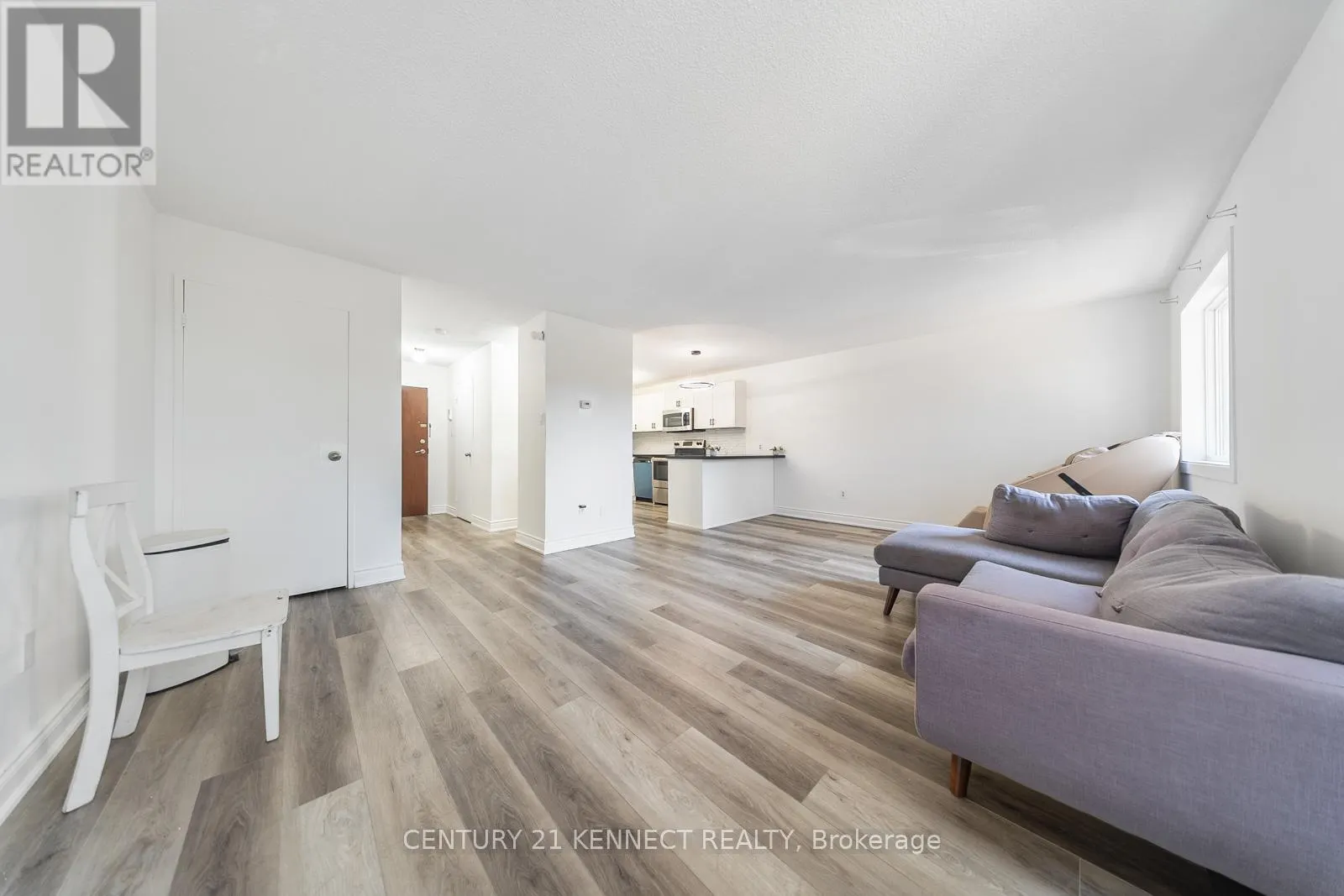 71 - 1030 FALGARWOOD DRIVE