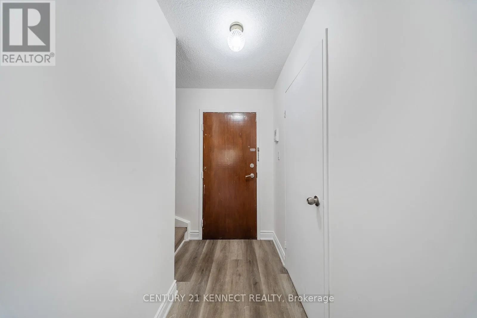 71 - 1030 FALGARWOOD DRIVE