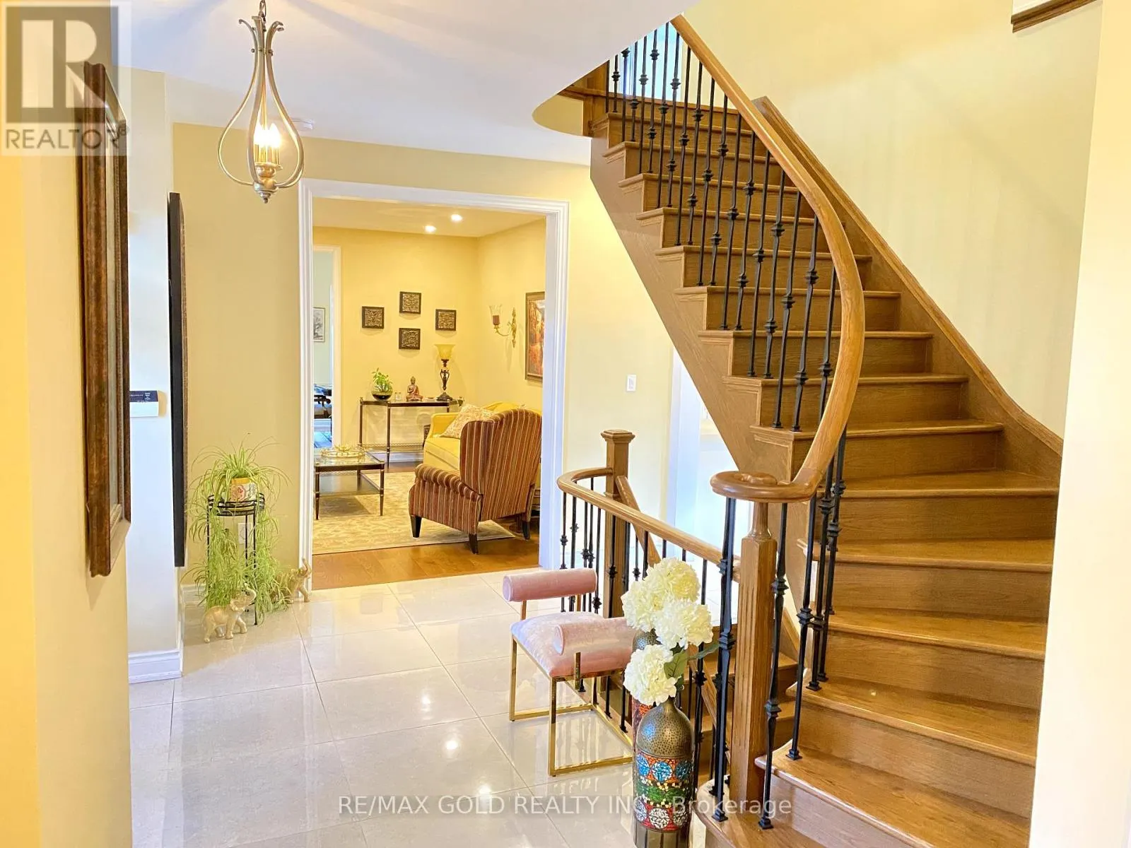 7 BRANDIFF COURT