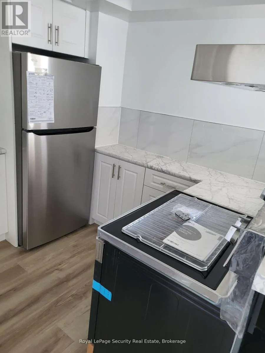 605 - 2470 EGLINTON AVENUE W