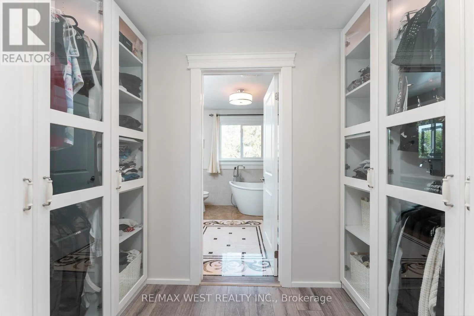 70 WHEATSHEAF CRESCENT