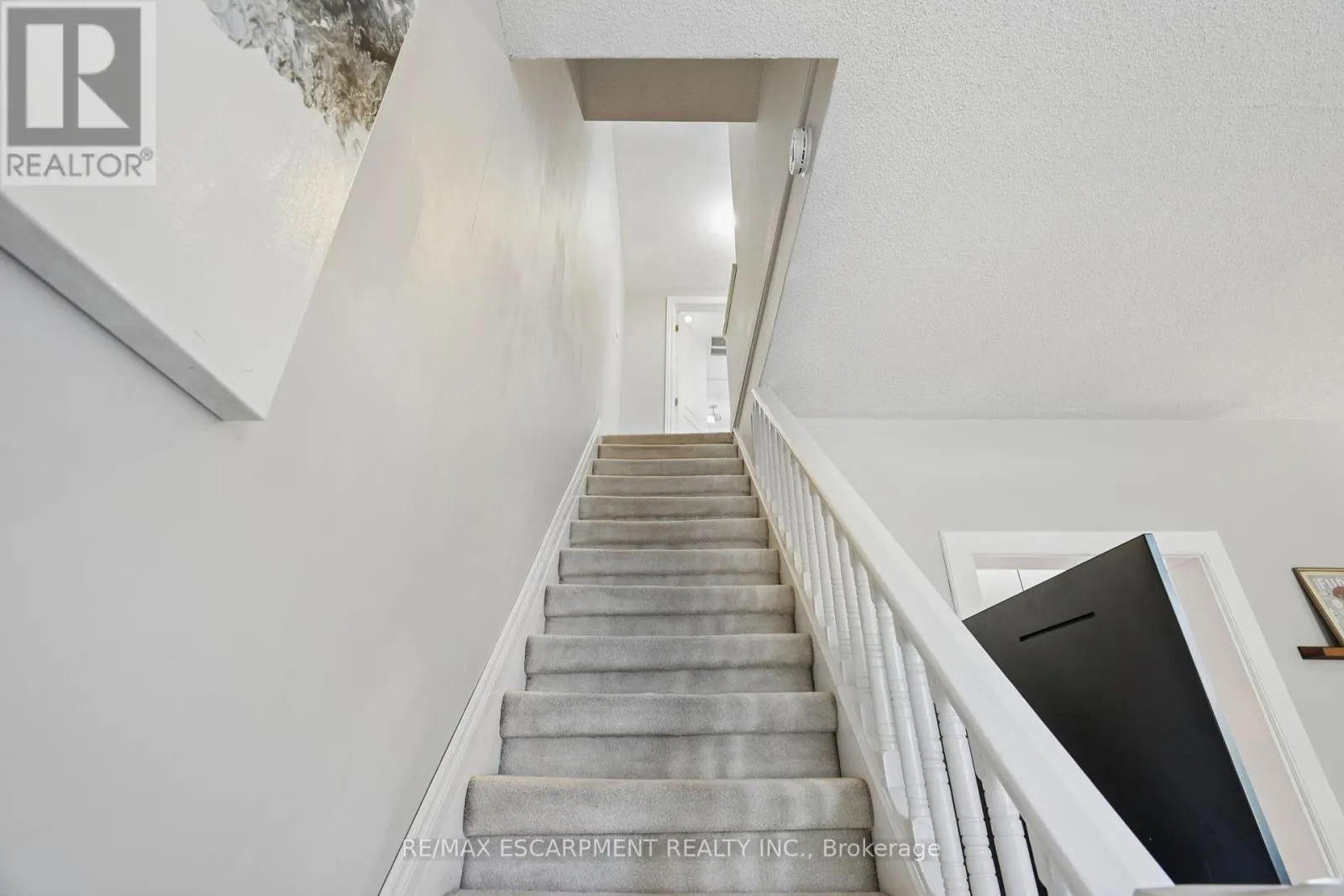 2055 EMBLETON ROAD