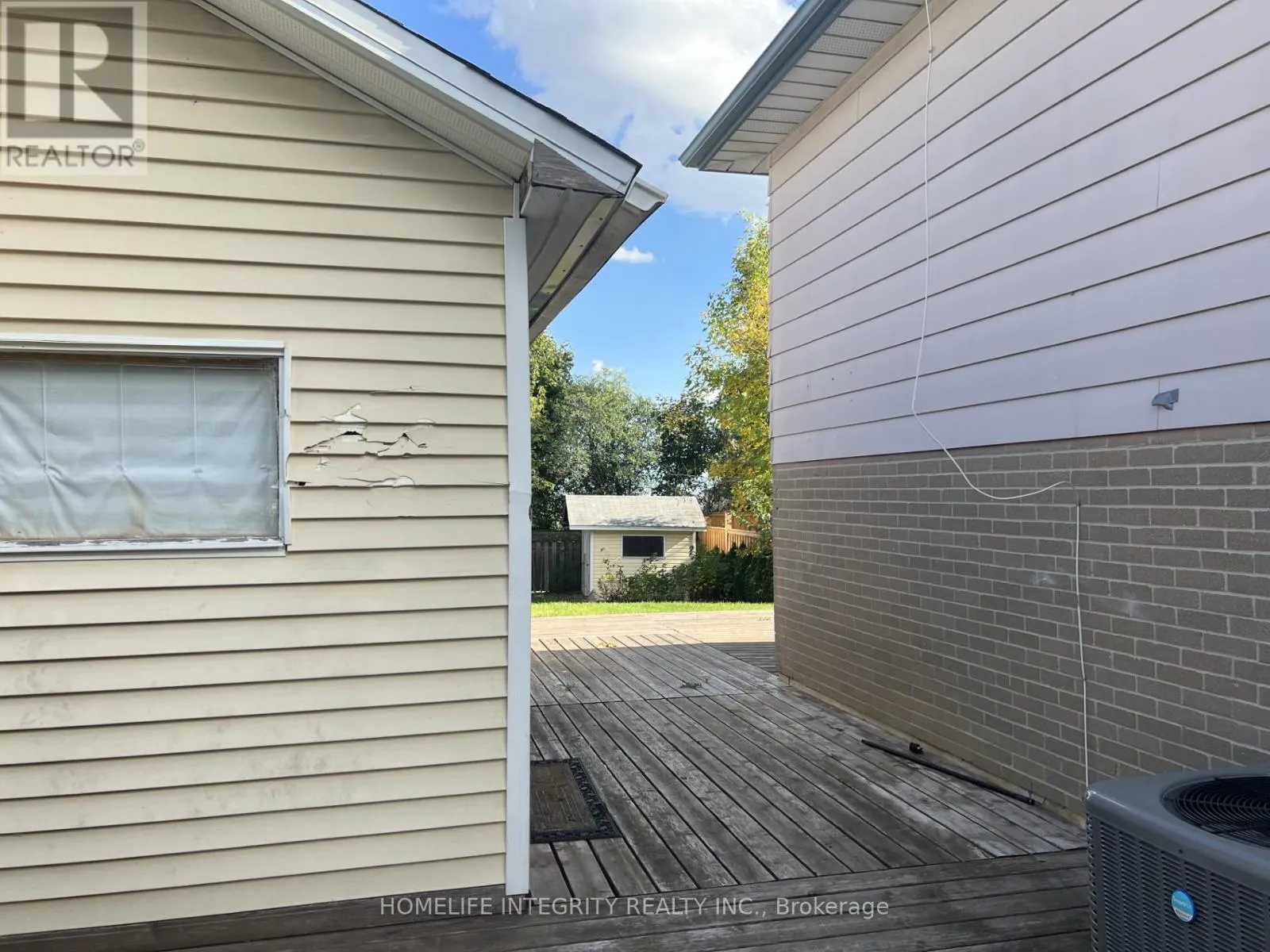 163 ARCHDEKIN DRIVE