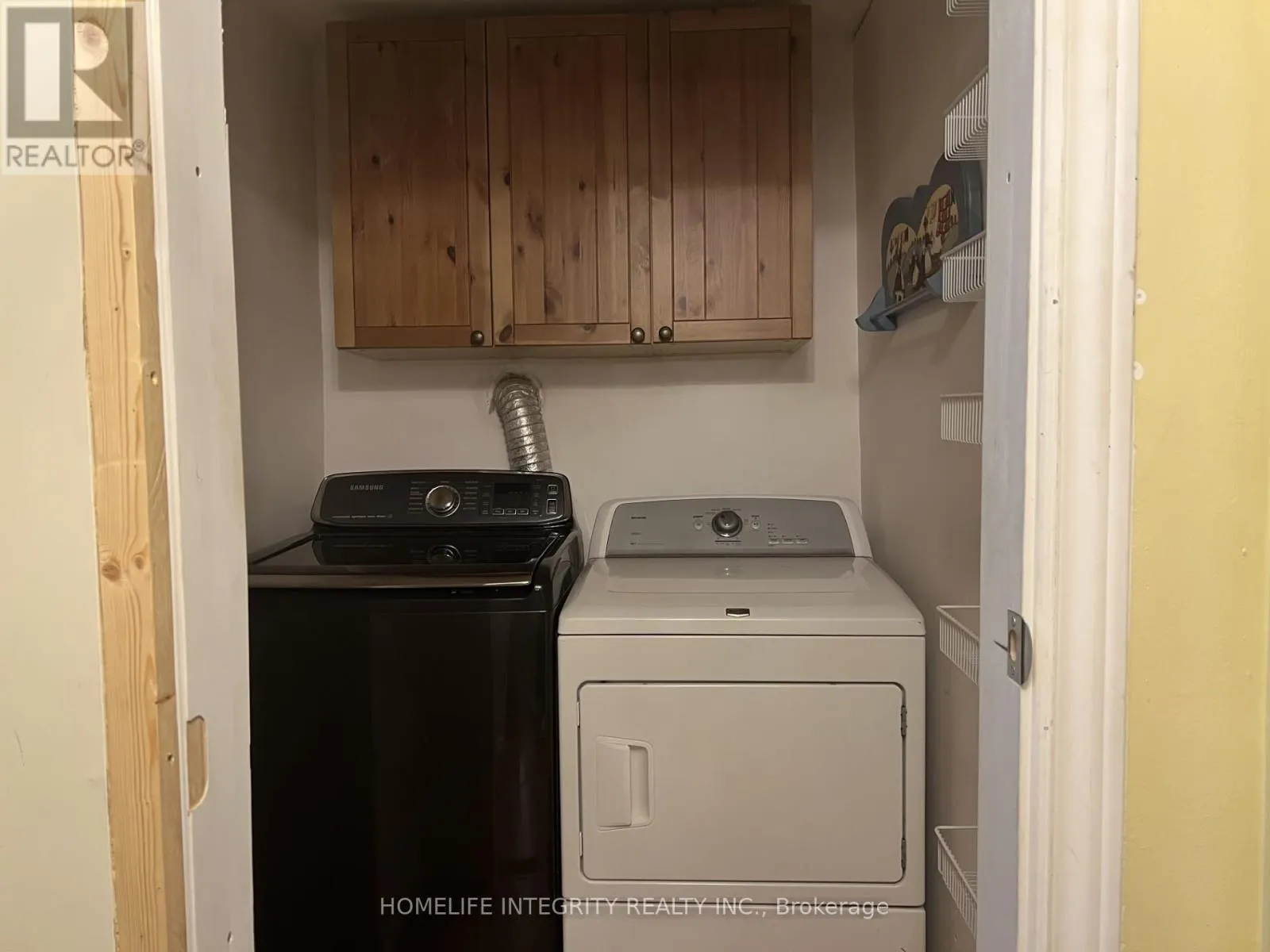 163 ARCHDEKIN DRIVE