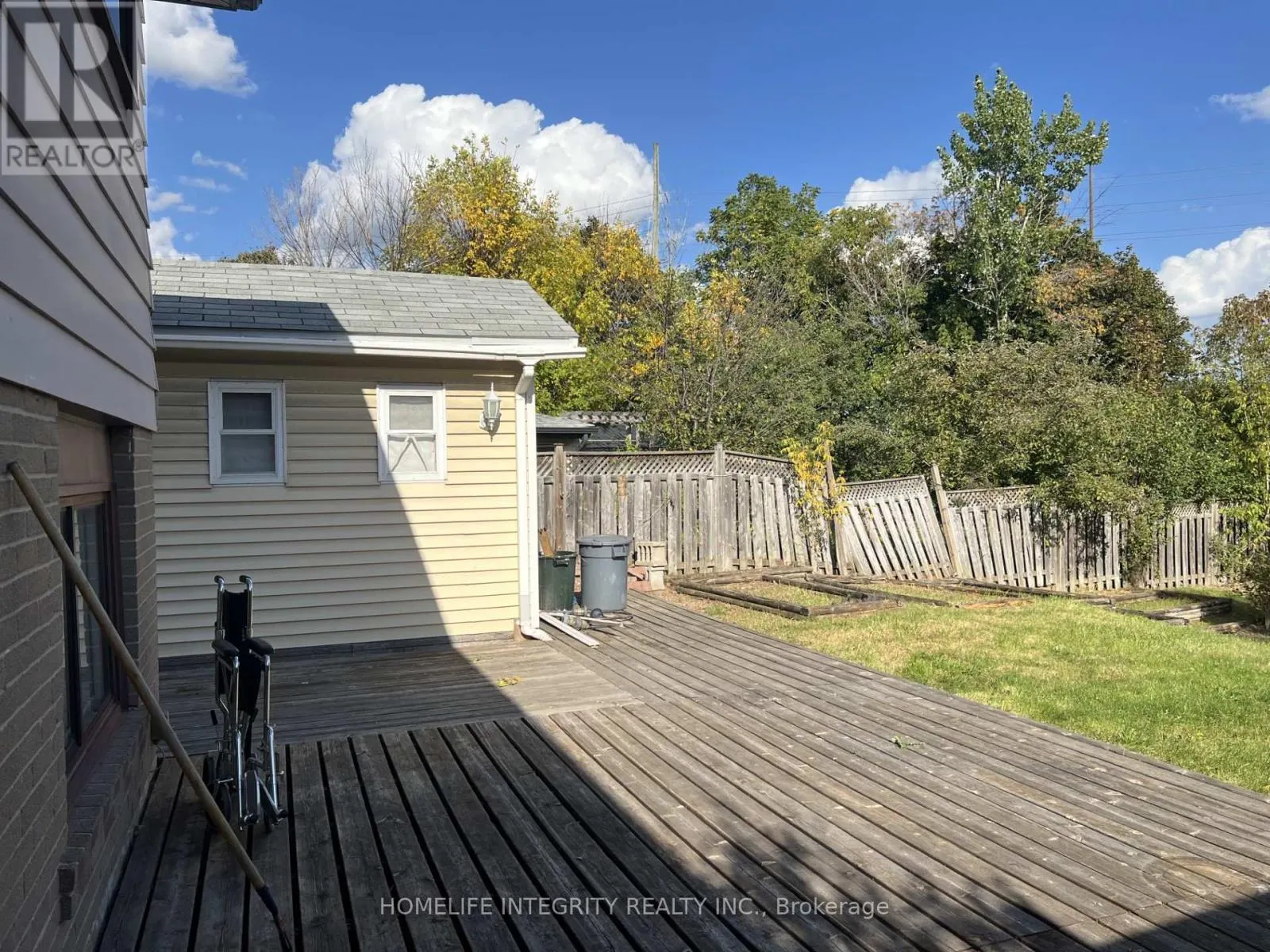 163 ARCHDEKIN DRIVE