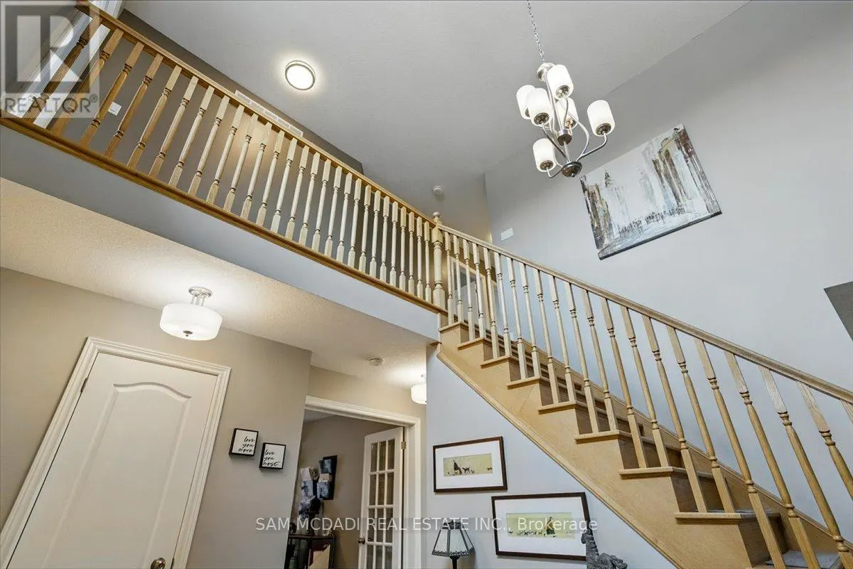 3 MAUDE COURT