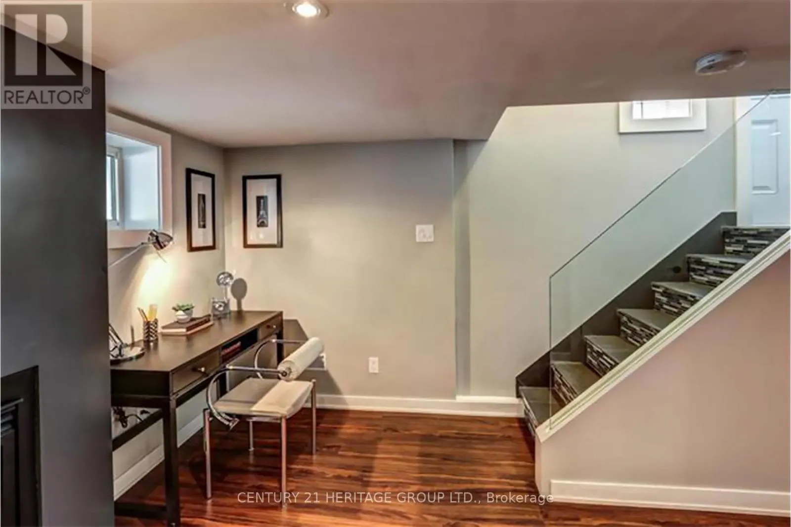 LOWER - 38 ELLINS AVENUE