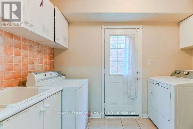 7 SHEEPBERRY TERRACE