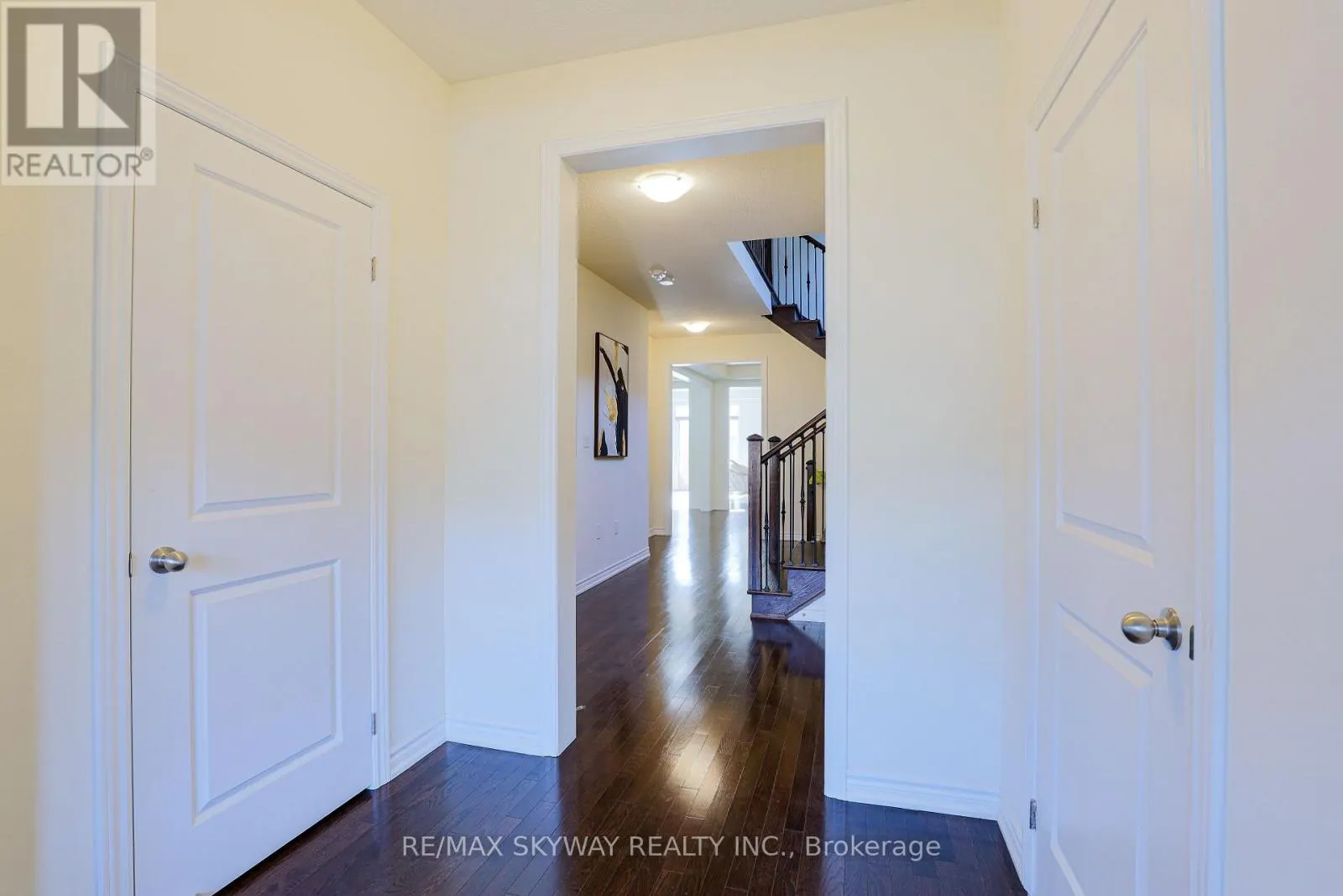 379 VALLEYWAY DRIVE