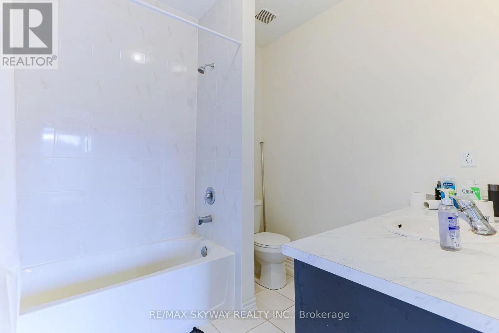 379 VALLEYWAY DRIVE