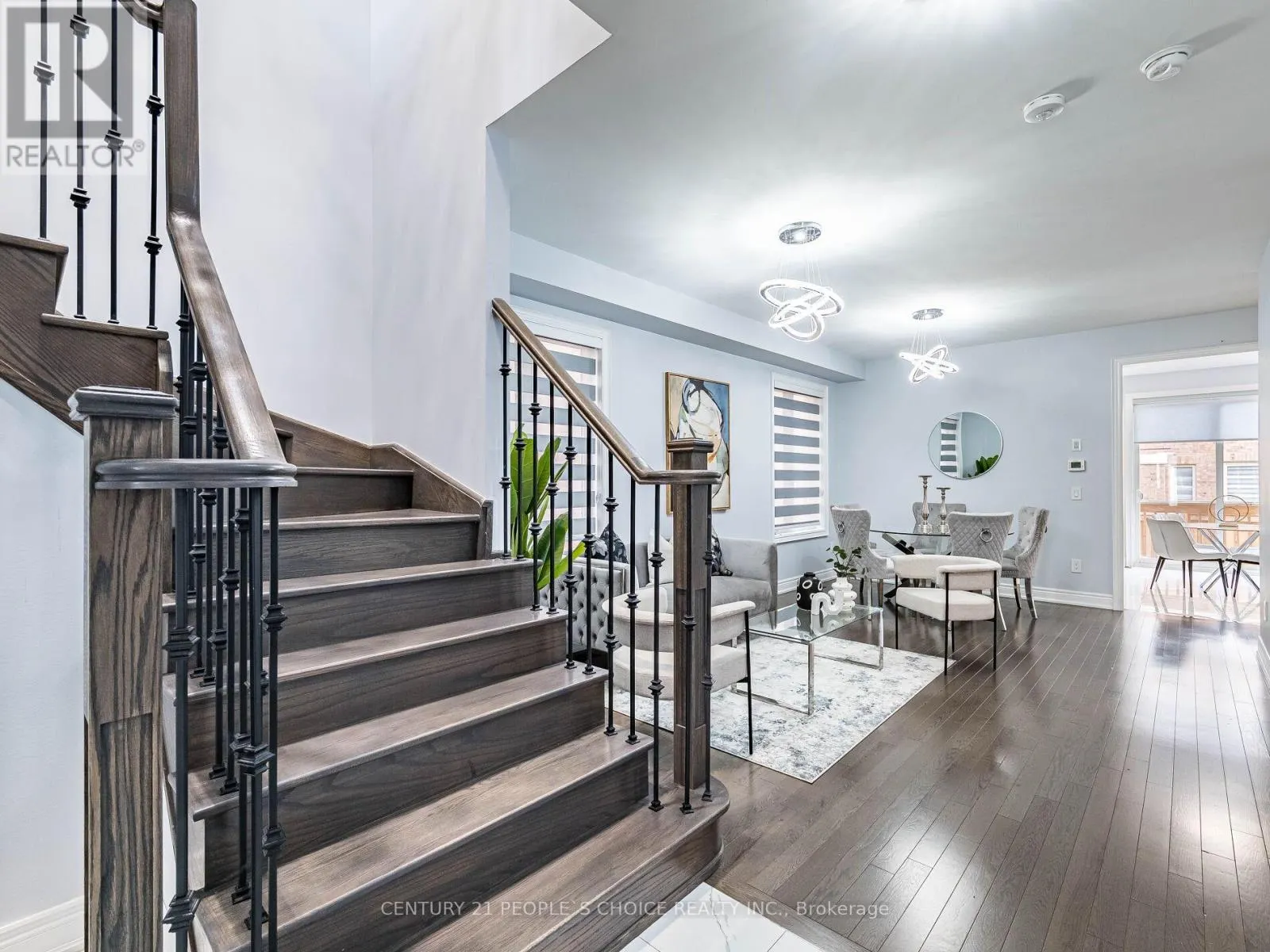 9 SINATRA STREET