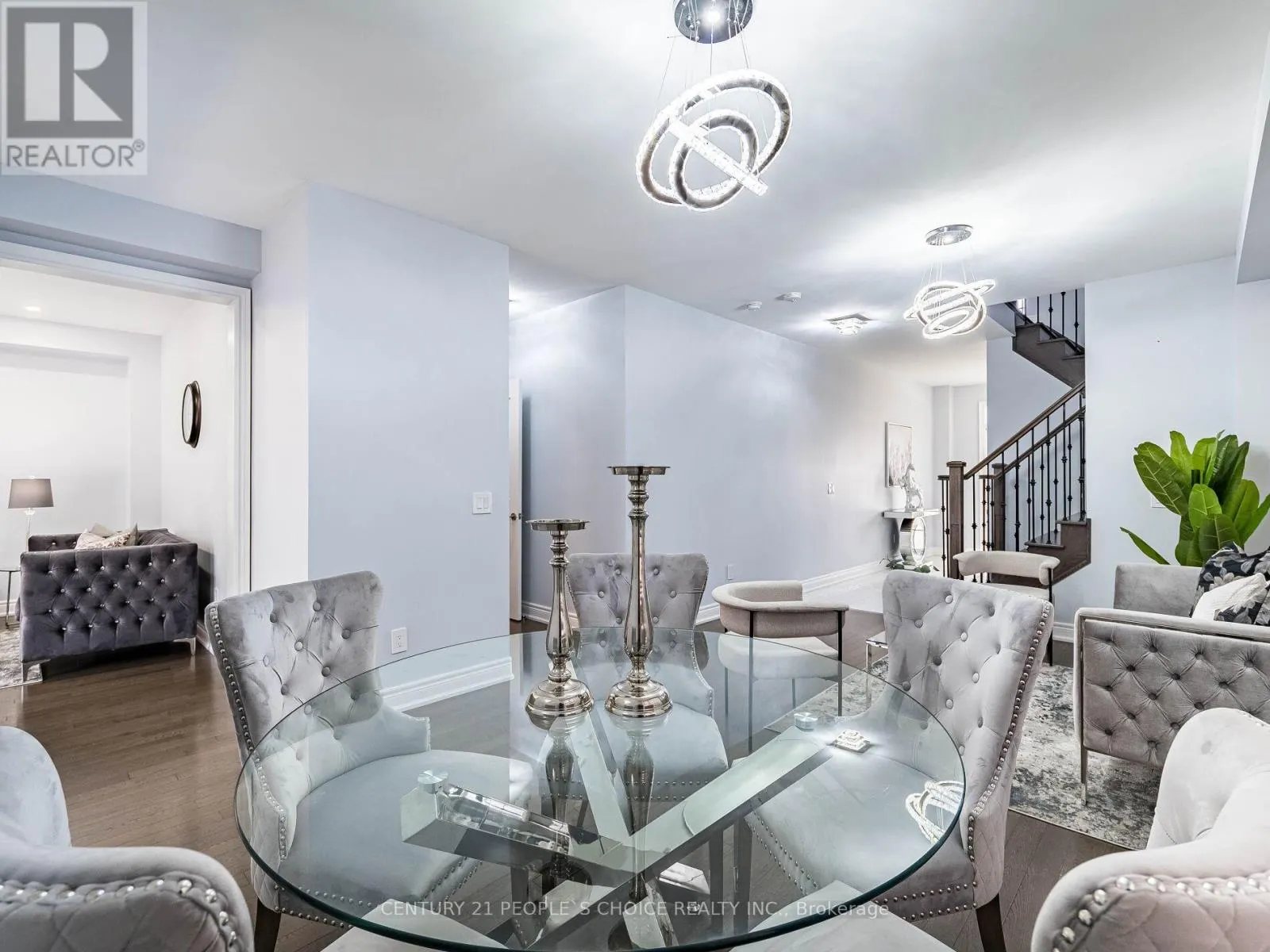 9 SINATRA STREET