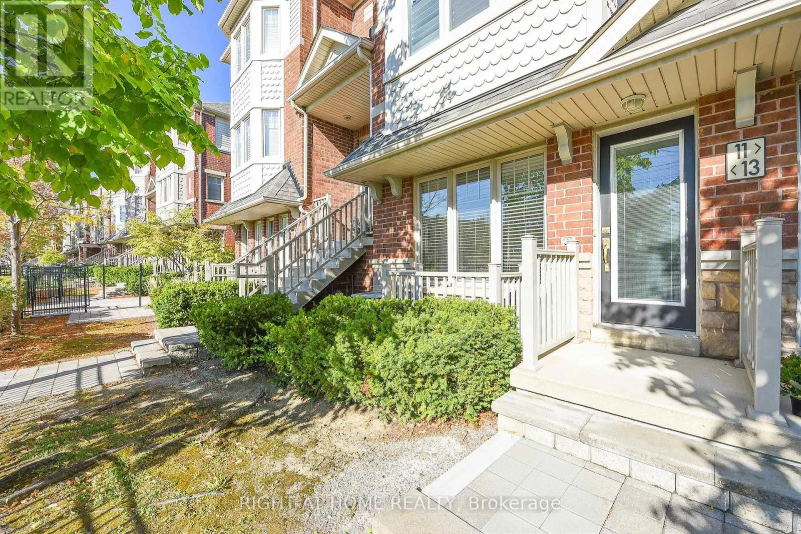 13 - 3335 THOMAS STREET